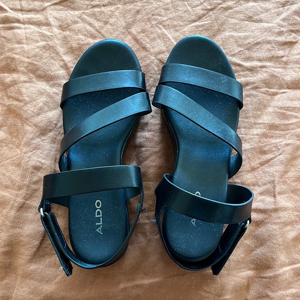 Aldo chunky black sandal